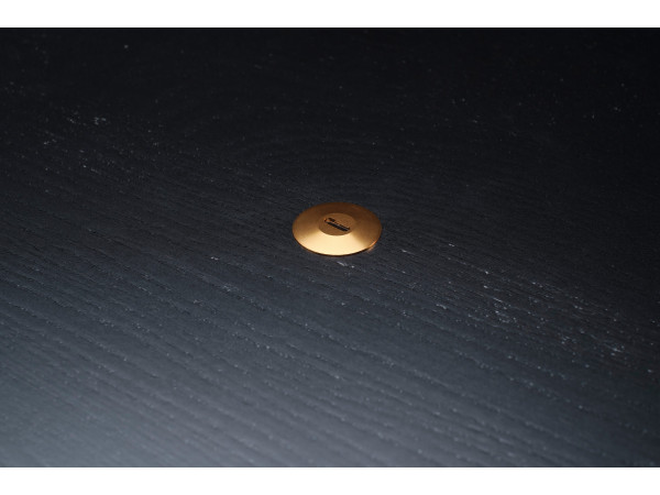 Ochno Socket, 1.0 m, screw, BRASS Ochno Socket, 1.0 m, screw, BRASS